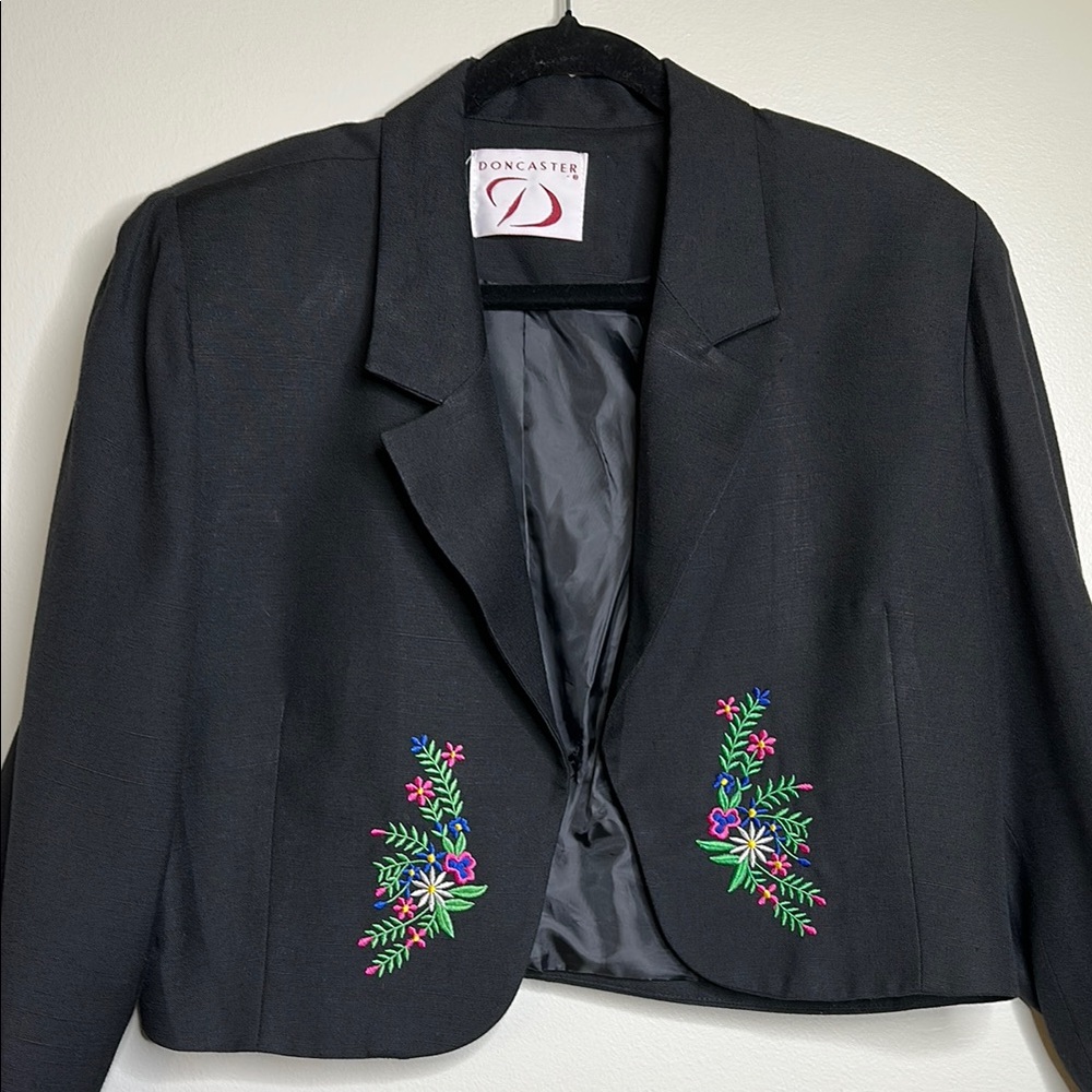 Vintage Doncaster Black Floral Embroidered Open Front Blazer Size 14